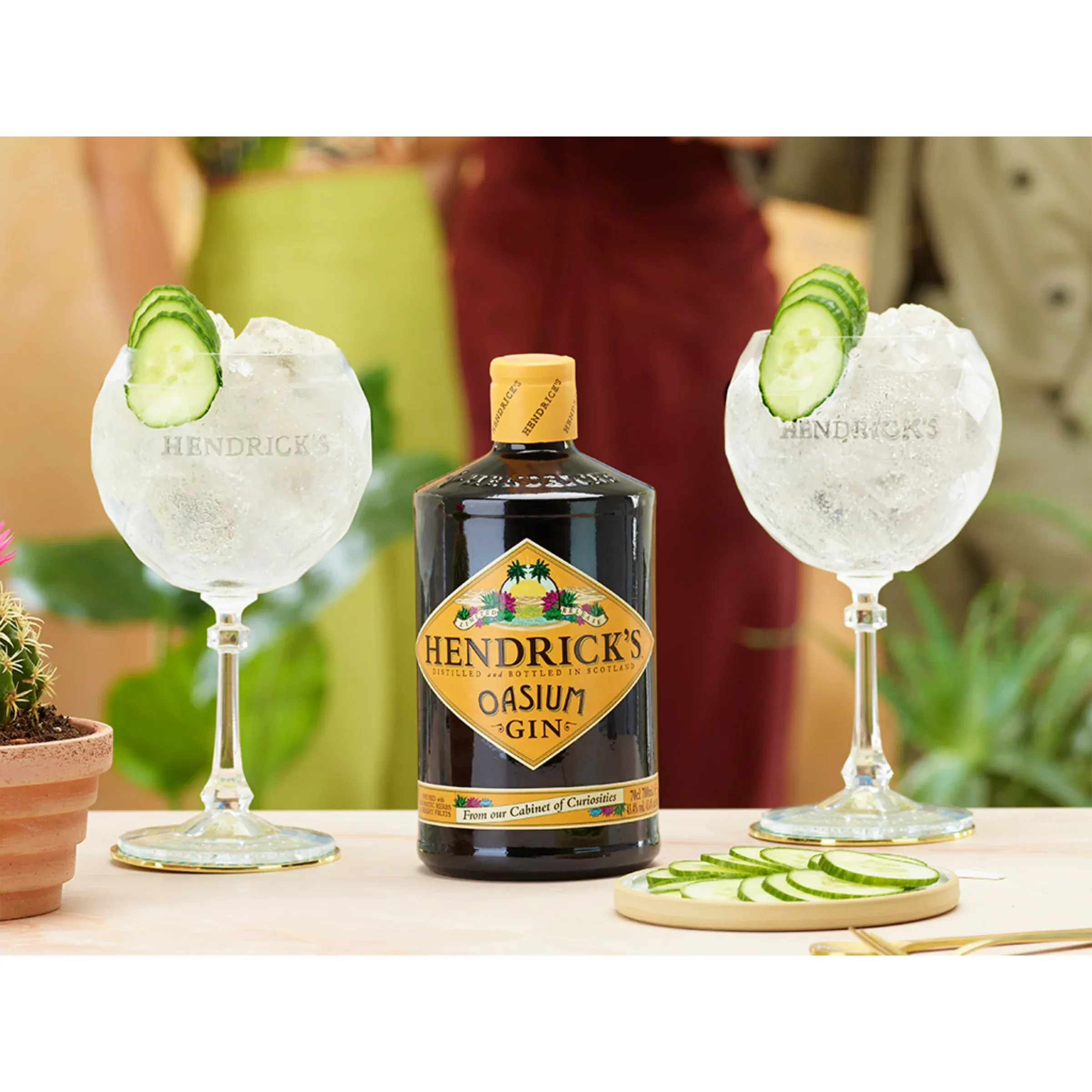 Hendricks Oasium Gin 0.7 LITER DRS