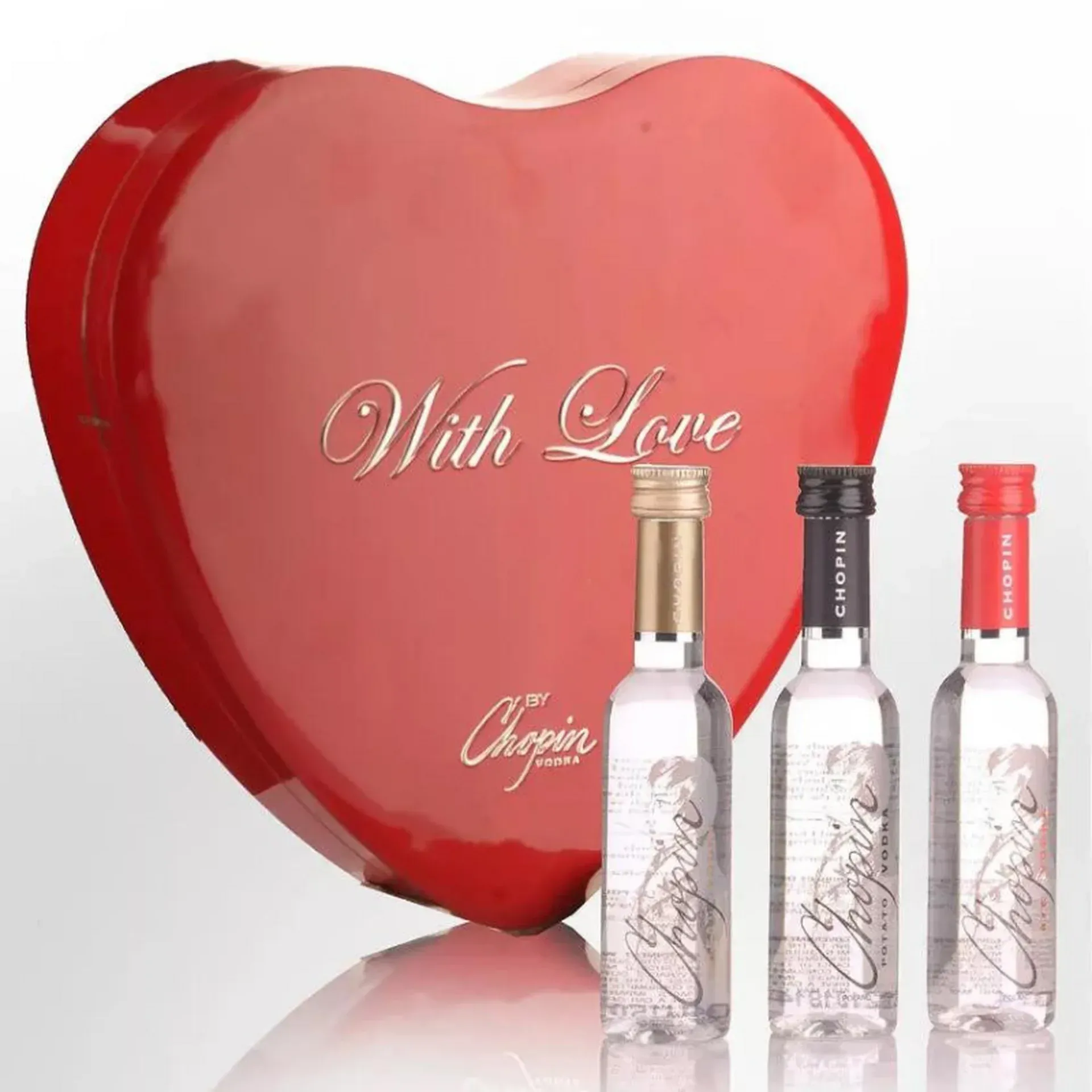 Chopin With Love Heart Vodka Mini Szett fém díszdobozban (3*0,05L) 40%