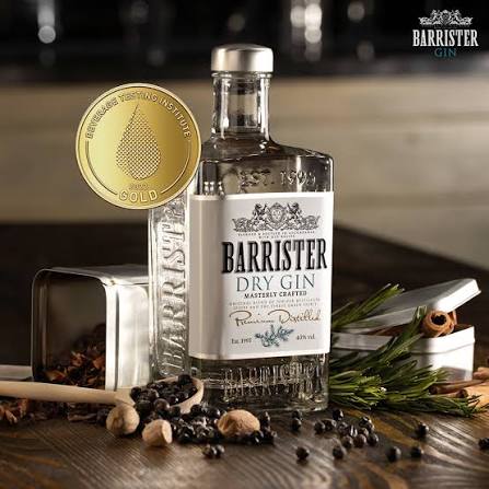 Barrister Száraz Gin 40 %  0,5 LITER