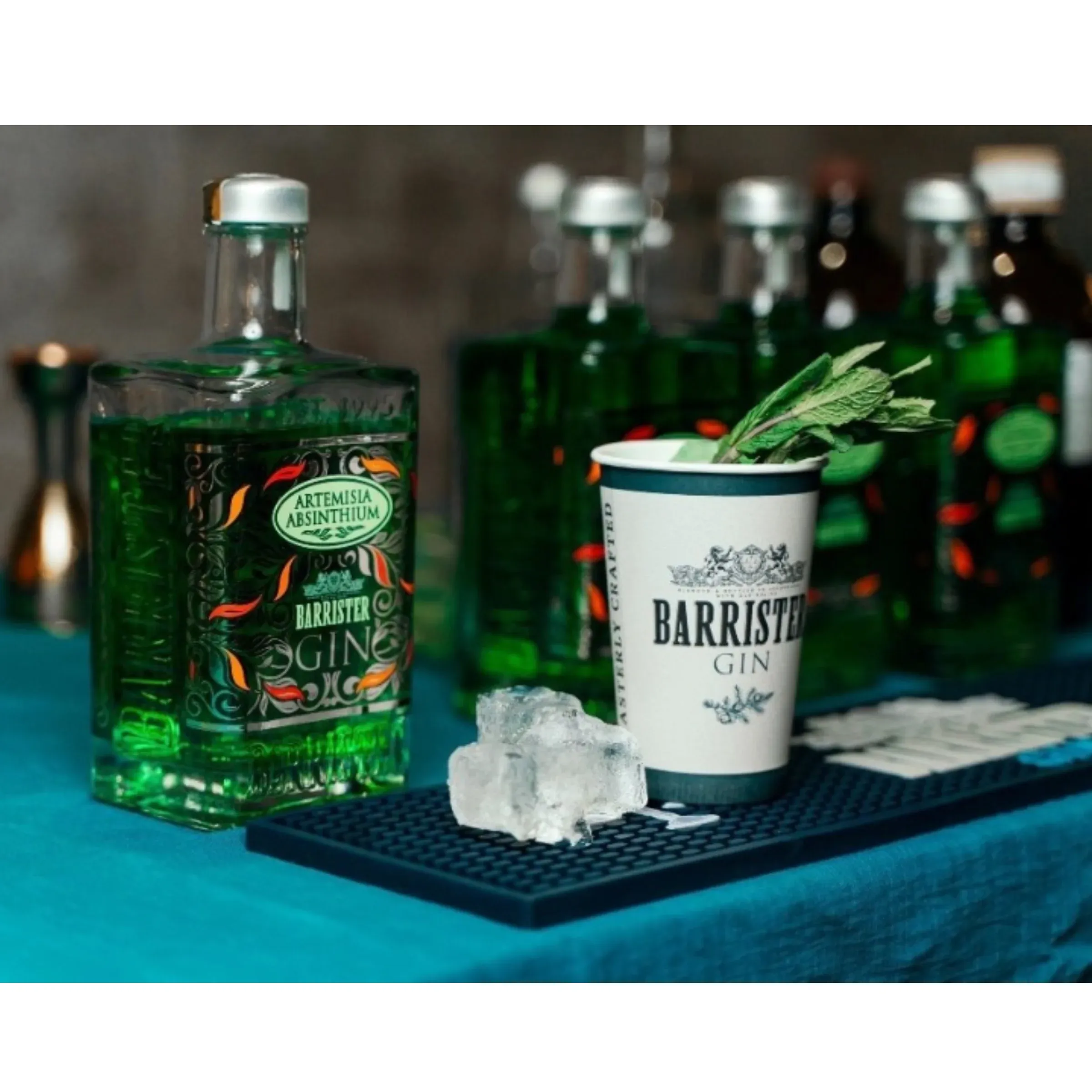 Barrister Artemisia Absinthium Gin (borsmenta és üröm) 40% 0,7 LITER