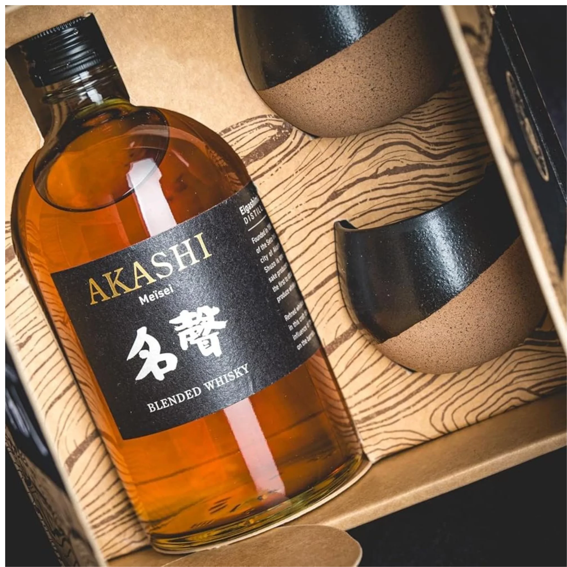 Akashi Meisei Japán Whisky díszdobozban + 2 pohár DRS 0.5 LITER