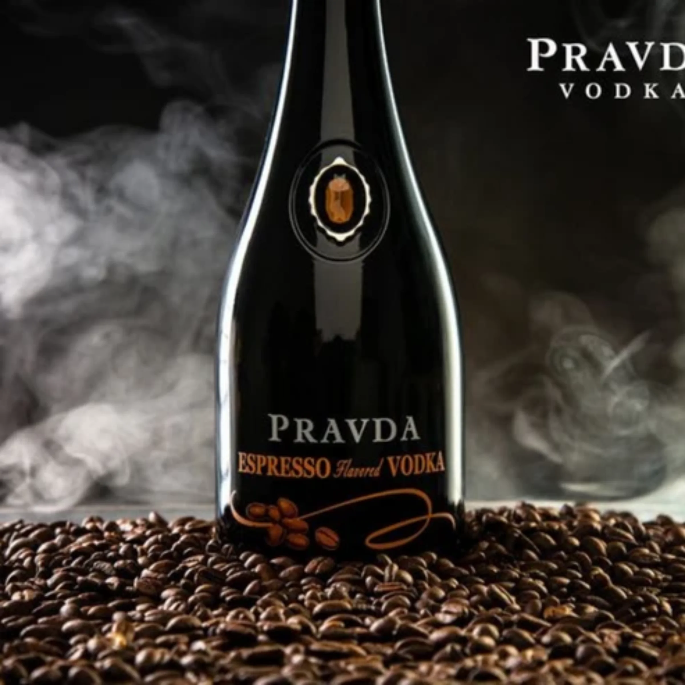Pravda Díszdobozos Espresso Vodka+2 pohár 0.7 LITER