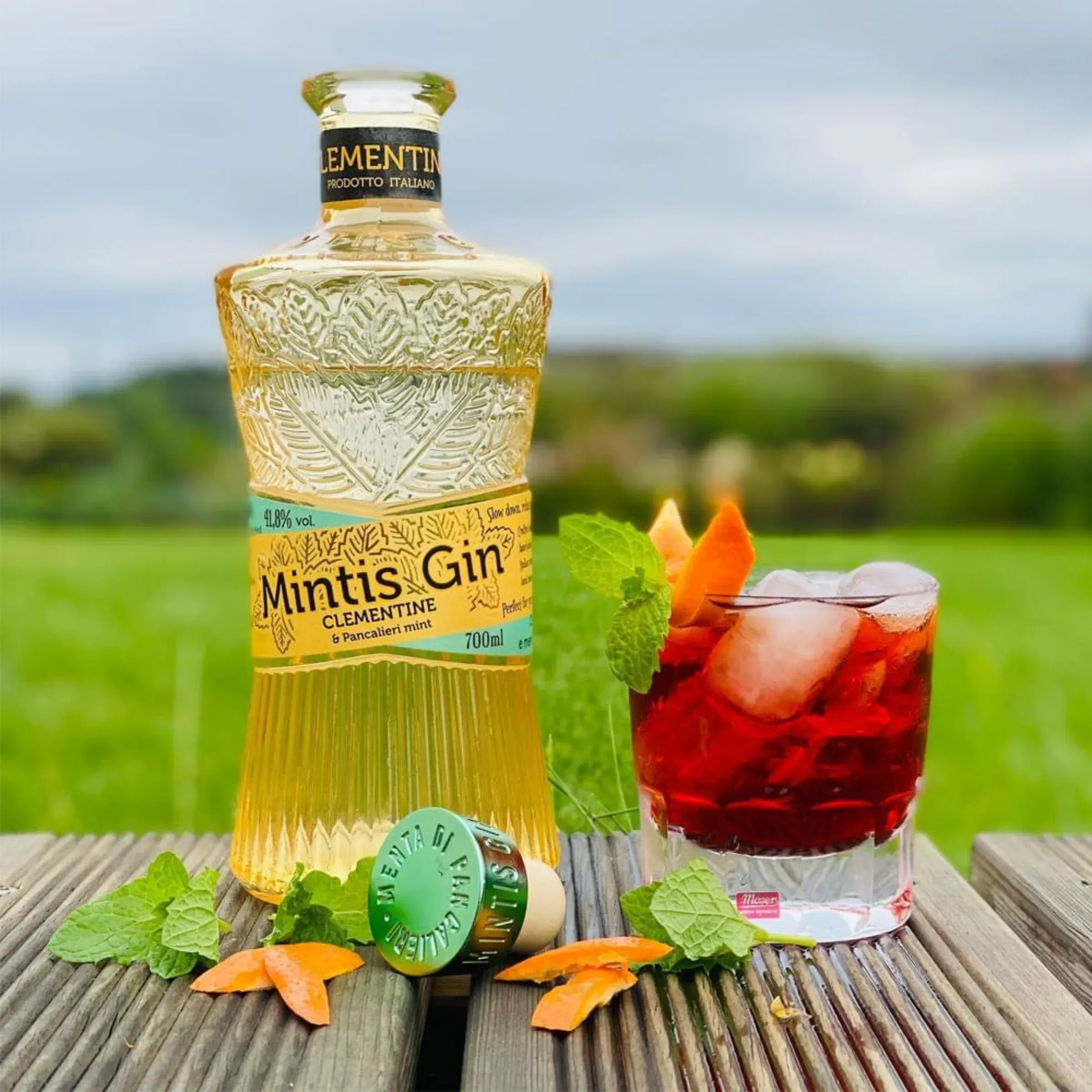 MINTIS CLEMENTINA GIN 41,8% 0,7L