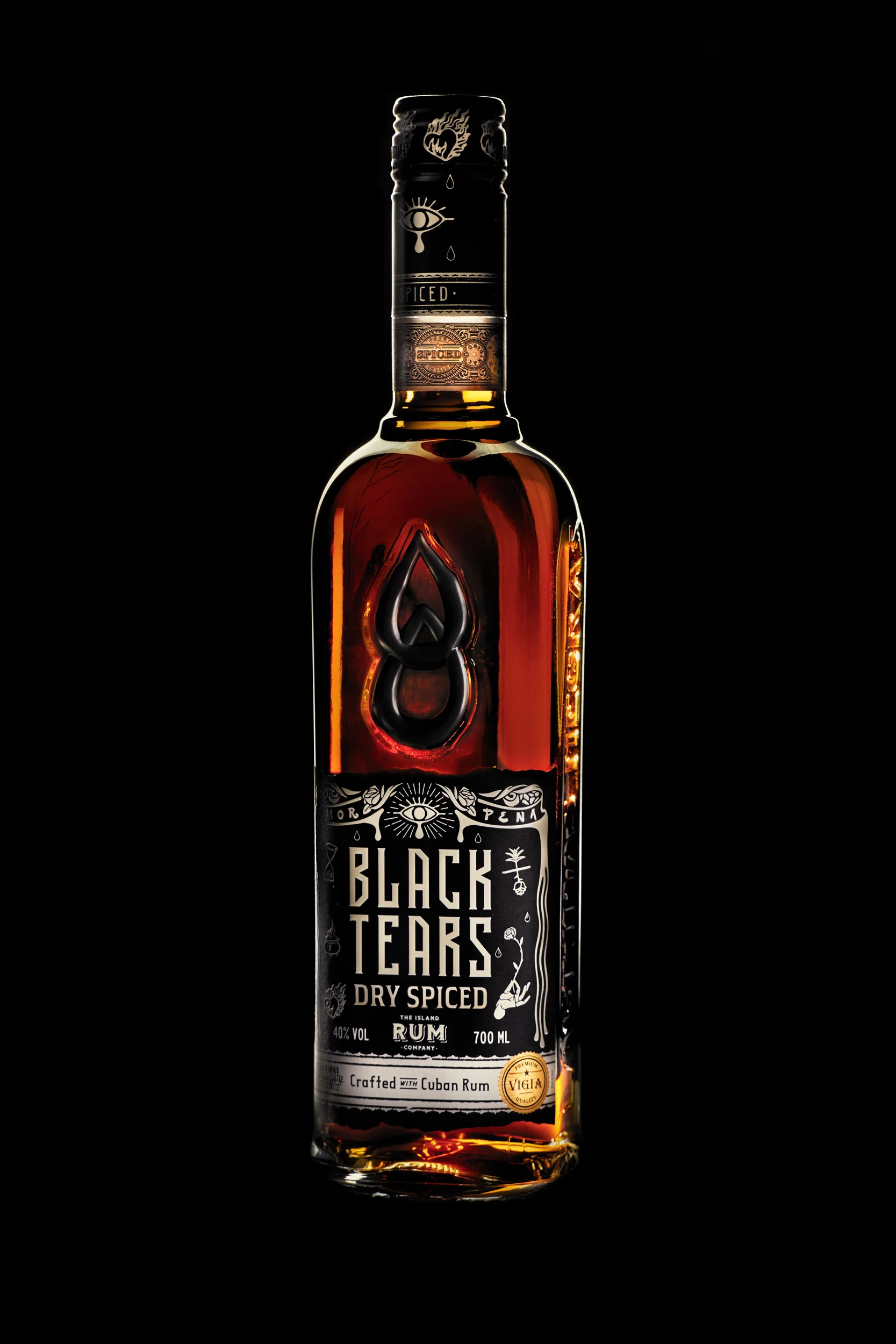 Black Tears Cuban Spiced Rum 0,7 l 40% DRS
