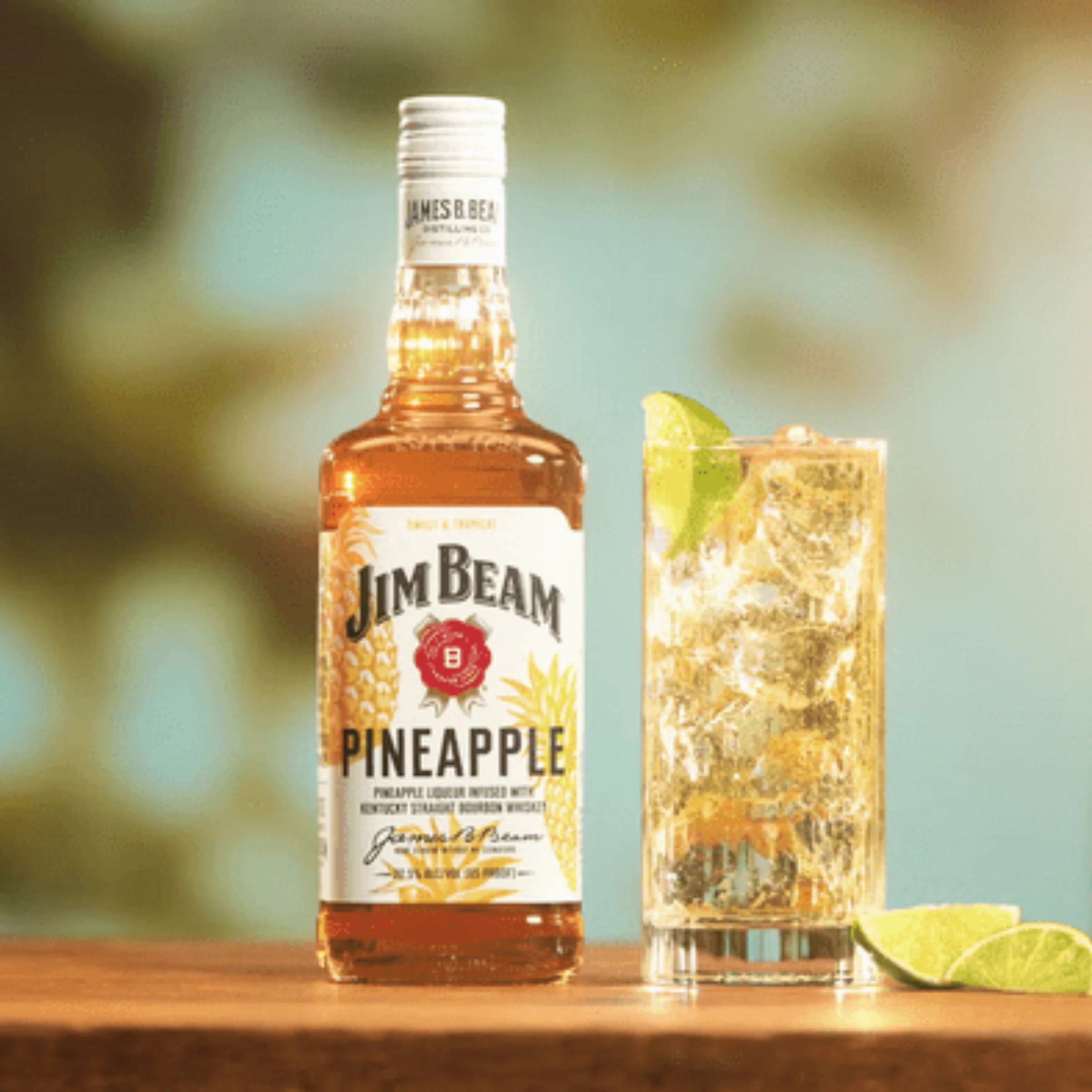Jim Beam Pineapple whiskey DRS 0,7 LITER